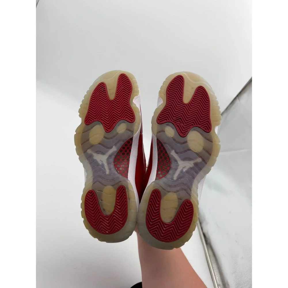 Jordan 11 Retro Cherry 2022 White Varsity Red CT8012-116 Mens Size 8